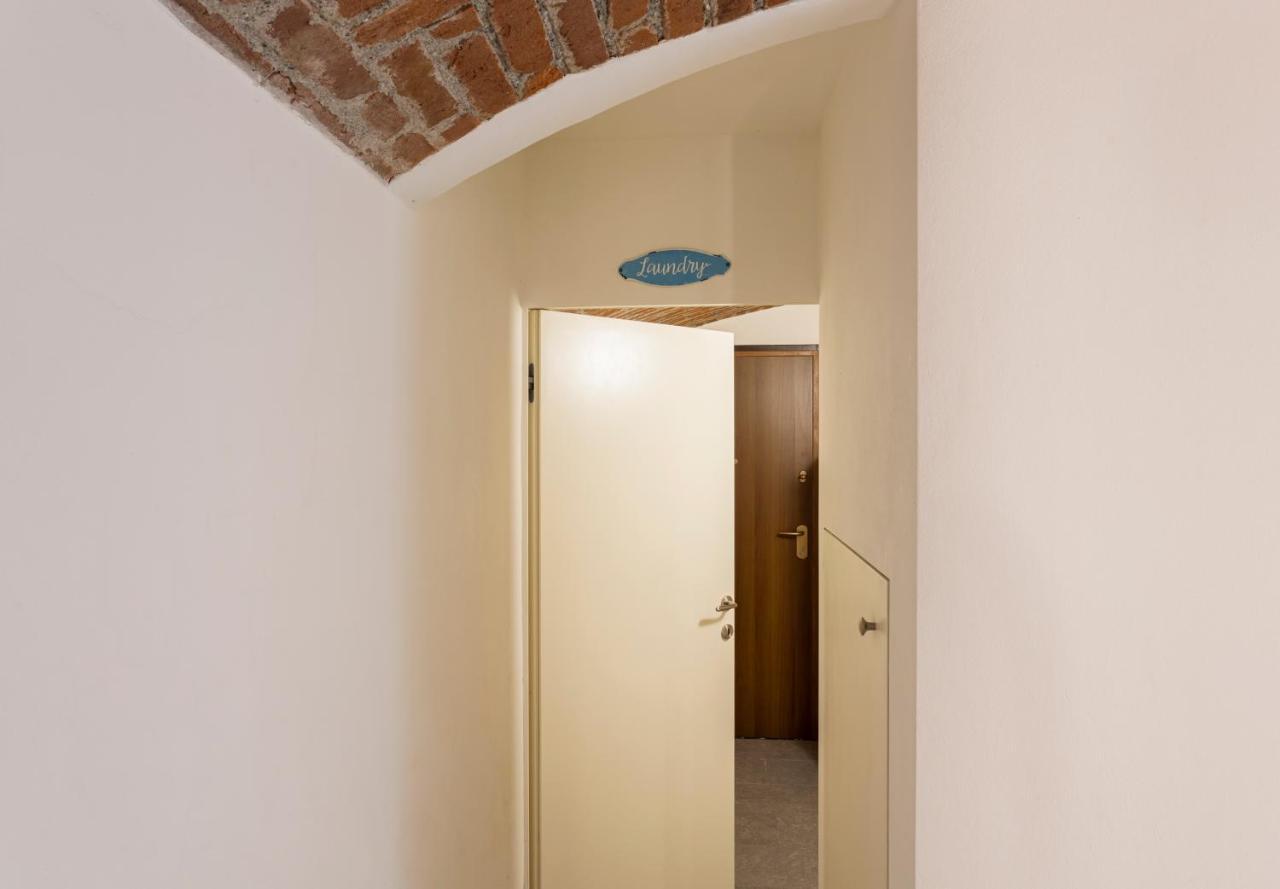 Modern & Stylish Loft - 2 Min From Central Station Milan Exterior photo